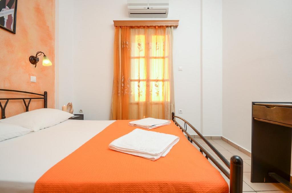Sofia Studios Agia Anna  Room photo